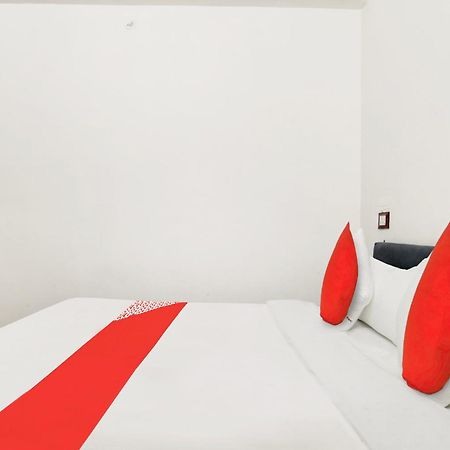 Oyo Flagship Hotel Shree United Indore Luaran gambar