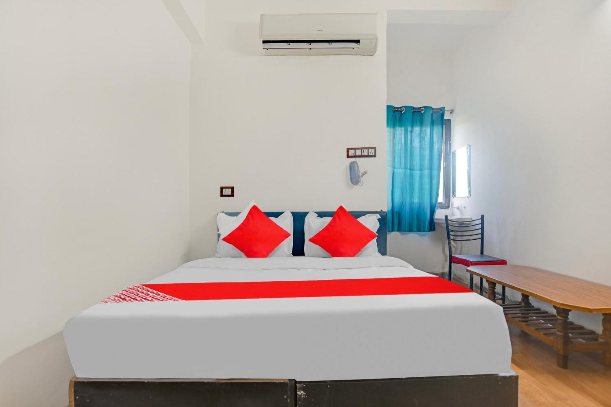 Oyo Flagship Hotel Shree United Indore Luaran gambar